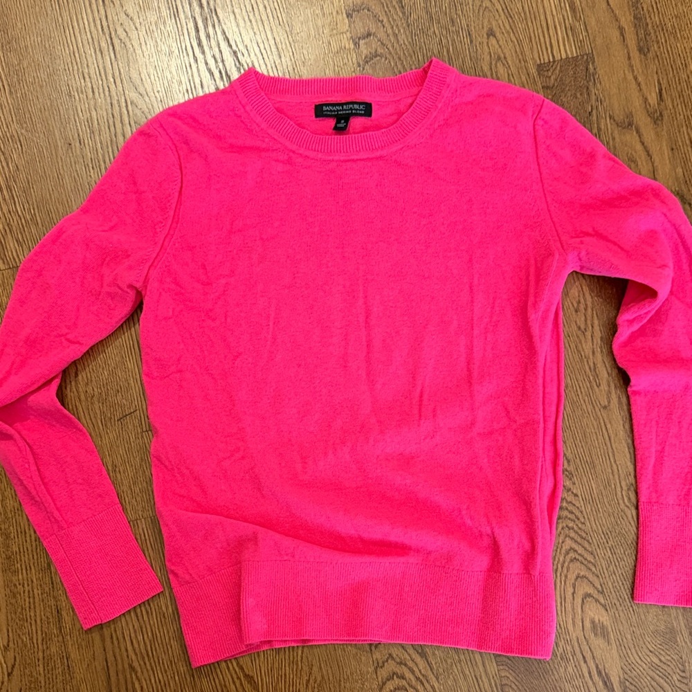 Banana Republic Neon Pink Crewneck Sweater